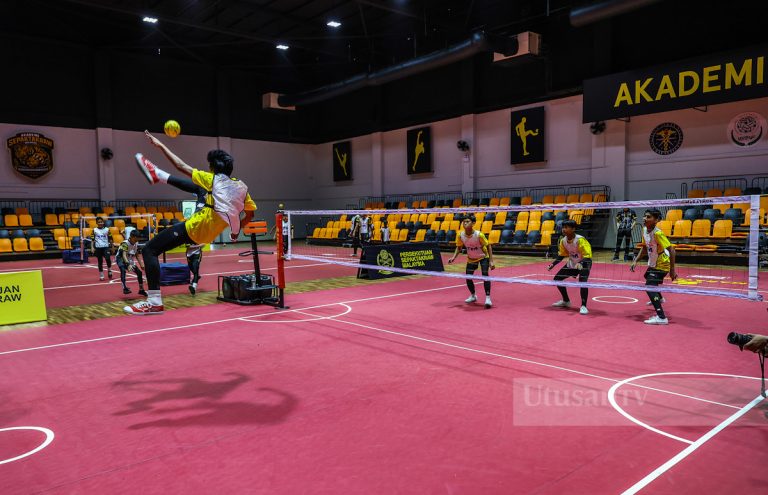Kompleks Akademi Sepak Takraw Malaysia adalah simbol tekad martabatkan sukan warisan – PM