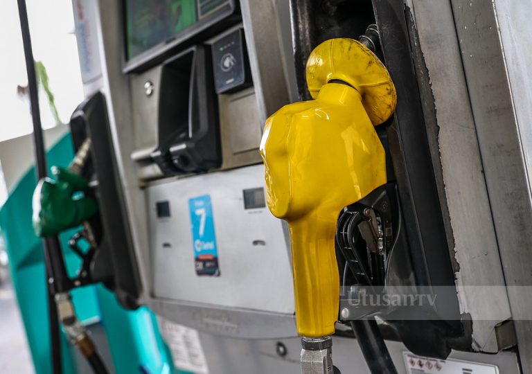 RON95 naik 10 sen, RON97 naik 5 sen, diesel kekal