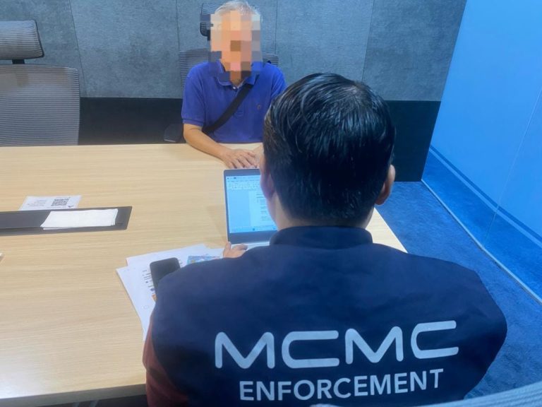 MCMC rakam percakapan seorang individu berhubung hantaran jelik terhadap Sultan Selangor