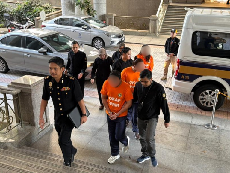 Sindiket isytihar palsu barang import: SPRM reman 4 lagi individu