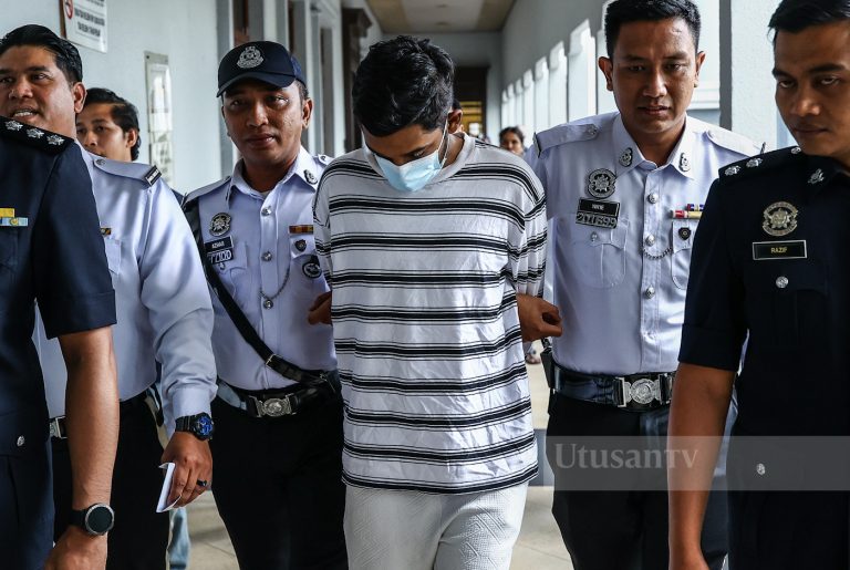 Penuntut kolej pandu Toyota Vios didakwa bunuh suami isteri