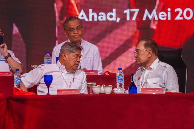 Anwar telah buktikan beliau mampu tadbir negara dengan baik – Mohamad Sabu