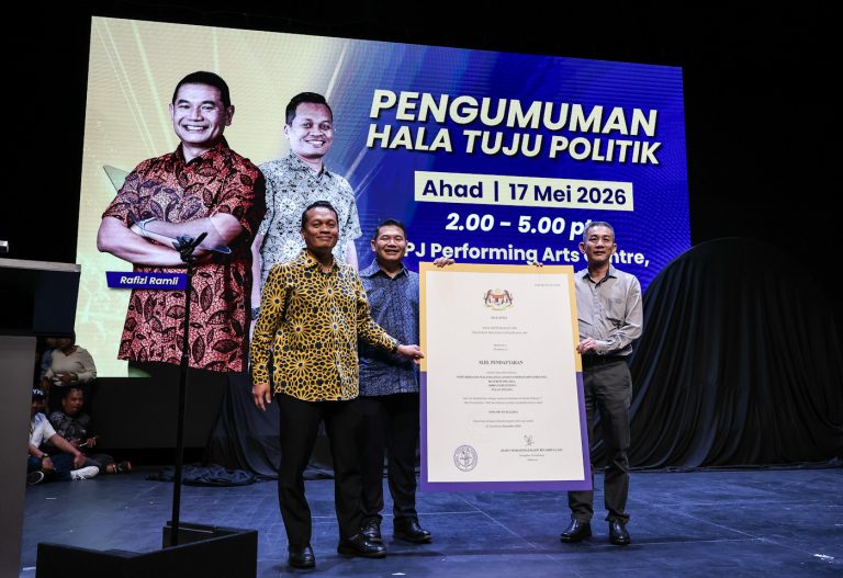 Rafizi, Nik Nazmi telah hantar surat letak jawatan, umum tanding Parlimen sama