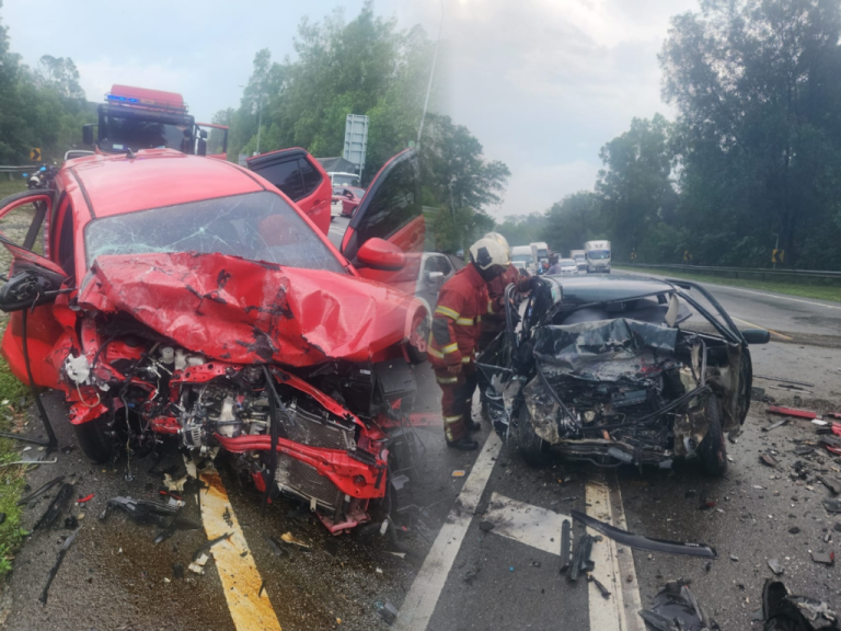 2 lelaki maut tersepit kemalangan libat 2 kenderaan di Shah Alam