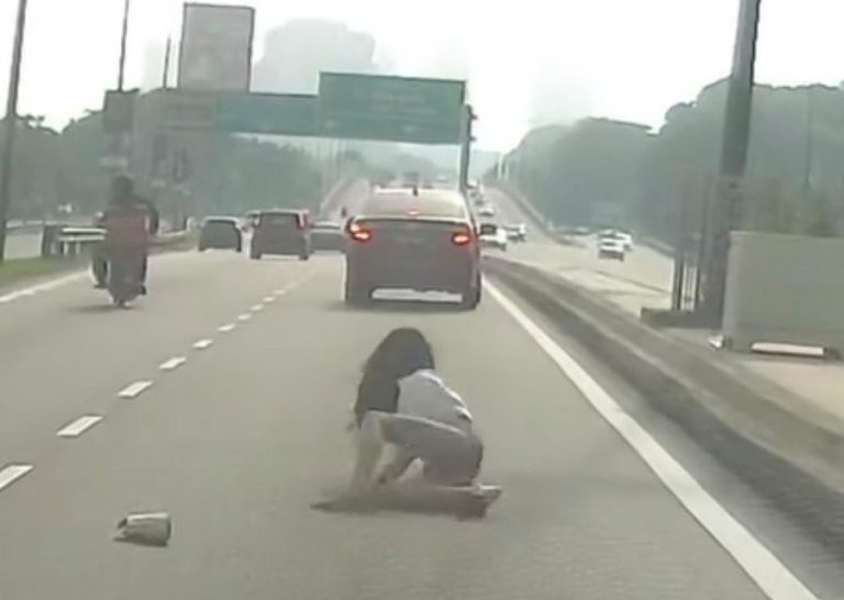 Wanita nekad terjun kenderaan dakwa cemas diperhati pemandu e-hailing