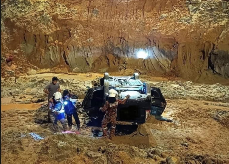 Tersesat ikut aplikasi navigasi masuk kawasan pembinaan, lima cedera kereta terjunam jatuh gaung